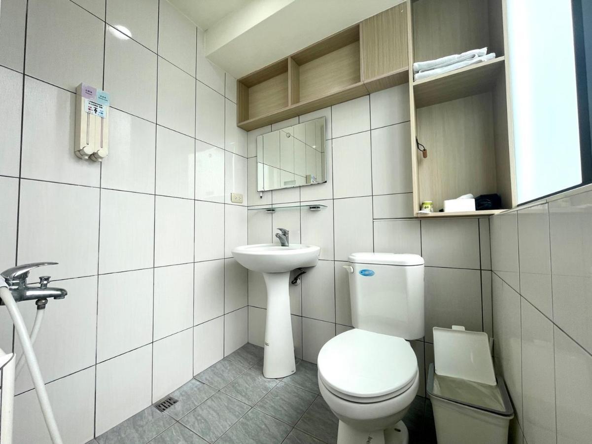 Ferienwohnung 逢甲nu House Taichung Exterior foto
