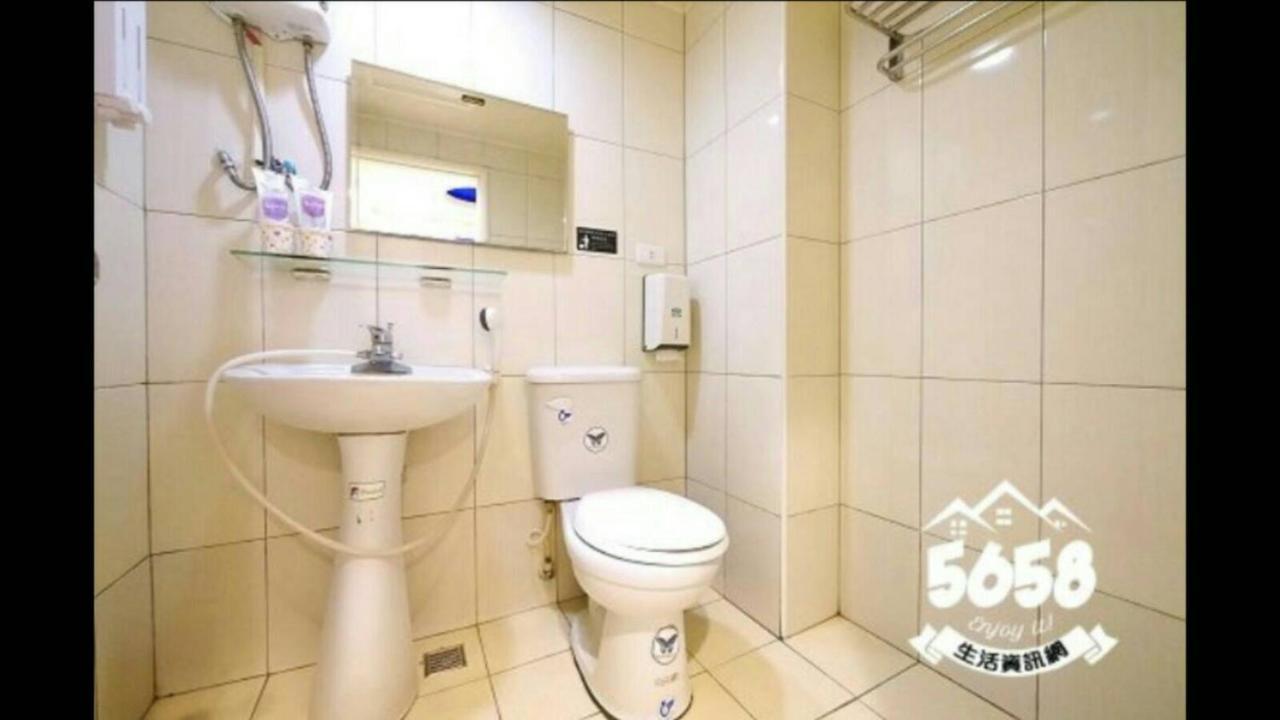 Ferienwohnung 逢甲nu House Taichung Exterior foto